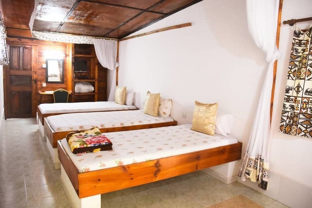 Pamoja Expeditions Lodge
