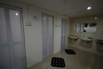 Submarine Guest House Central Market