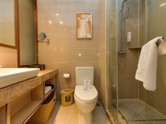 Su Shi Light Luxury Hotel (Shanghai Bund Nanjing Road Pedestrian Street)