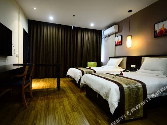 YI JIA BUSINESS HOTEL