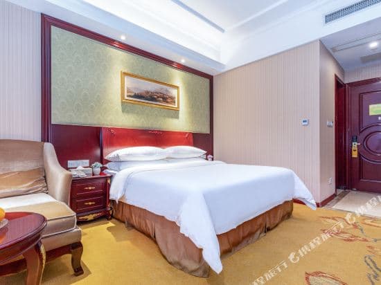 Vienna Hotel (Shanghai Songjiang Wanda)