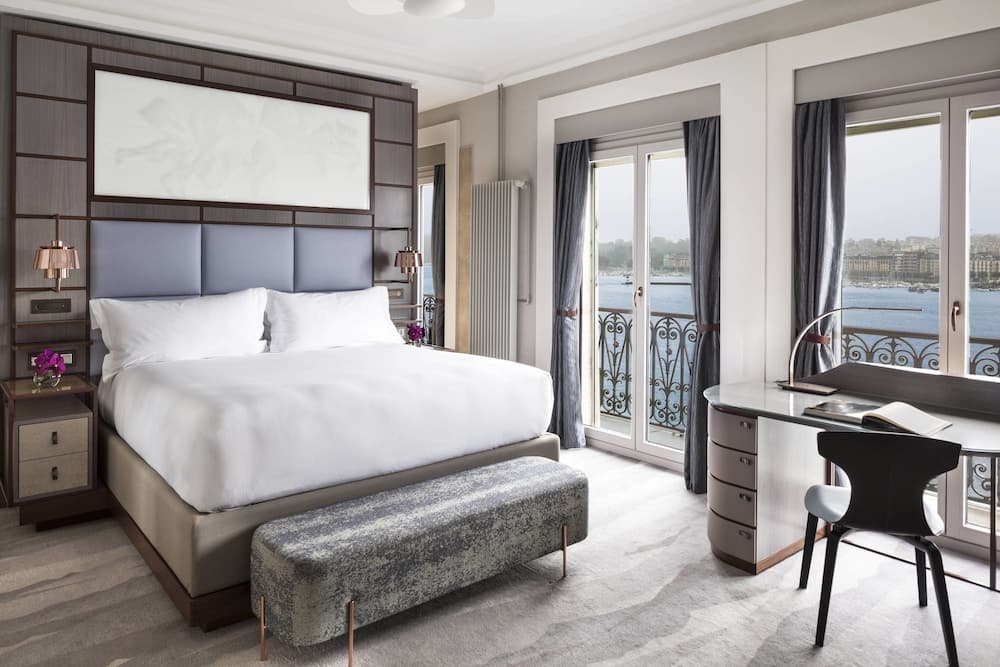 The Ritz-Carlton Hotel de la Paix, Geneva