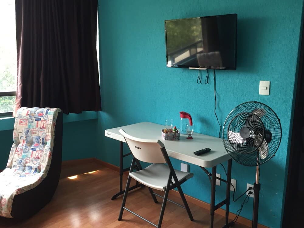 Shakespeare Apartment