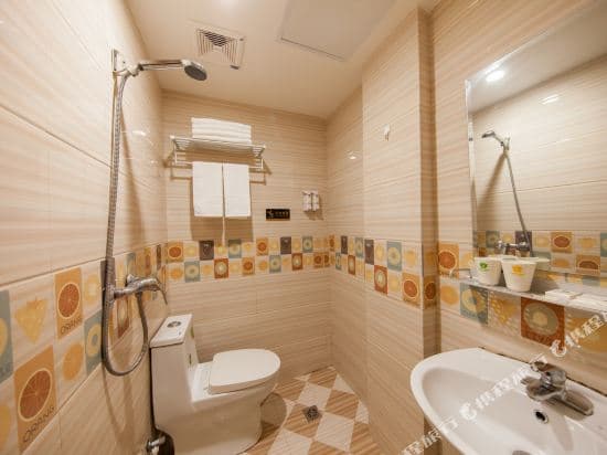Jitai Hotel (Shanghai Nanjing Road)