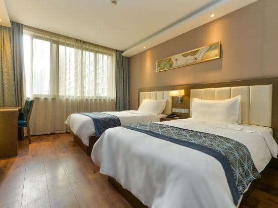 Su Shi Light Luxury Hotel (Shanghai Bund Nanjing Road Pedestrian Street)