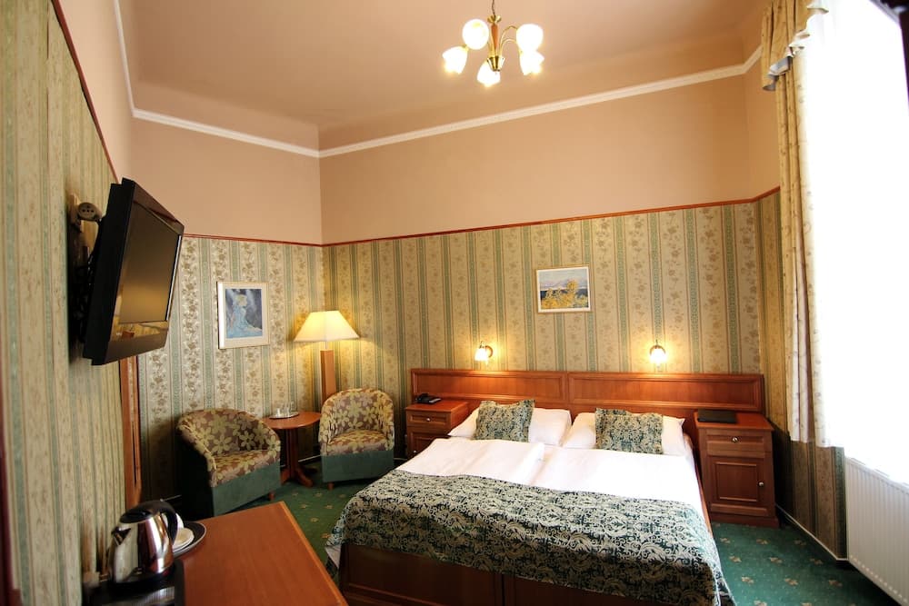 Old Prague Hotel