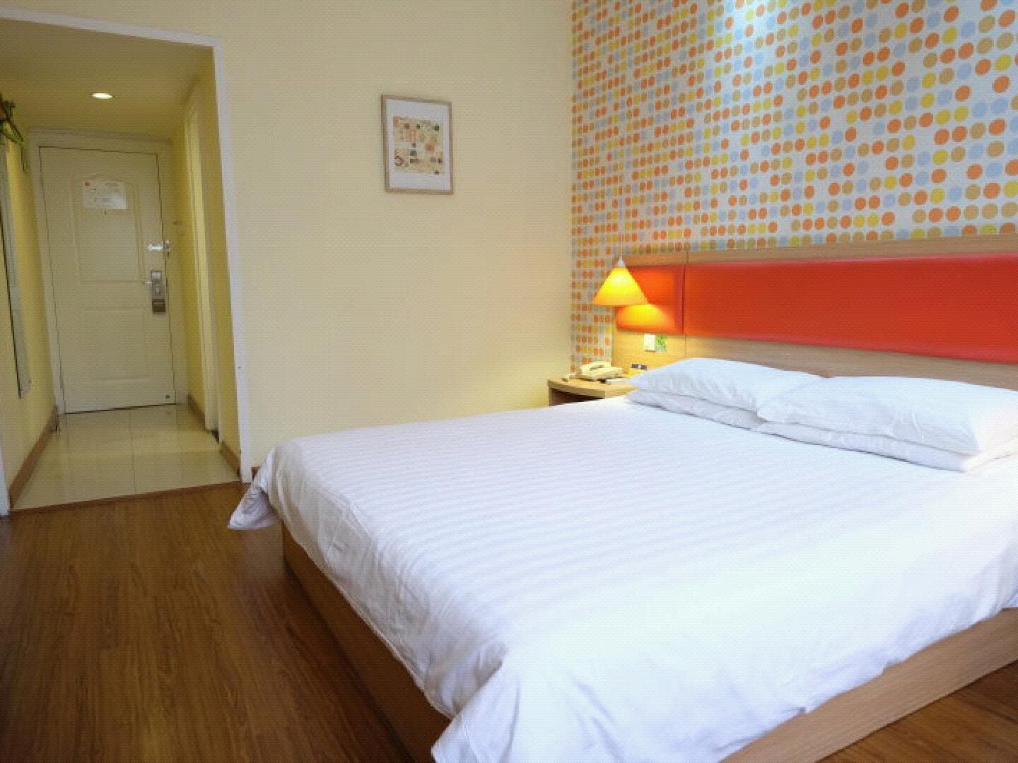 Sushi Select Hotel (Fuzhou Road, Shanghai People's Square)