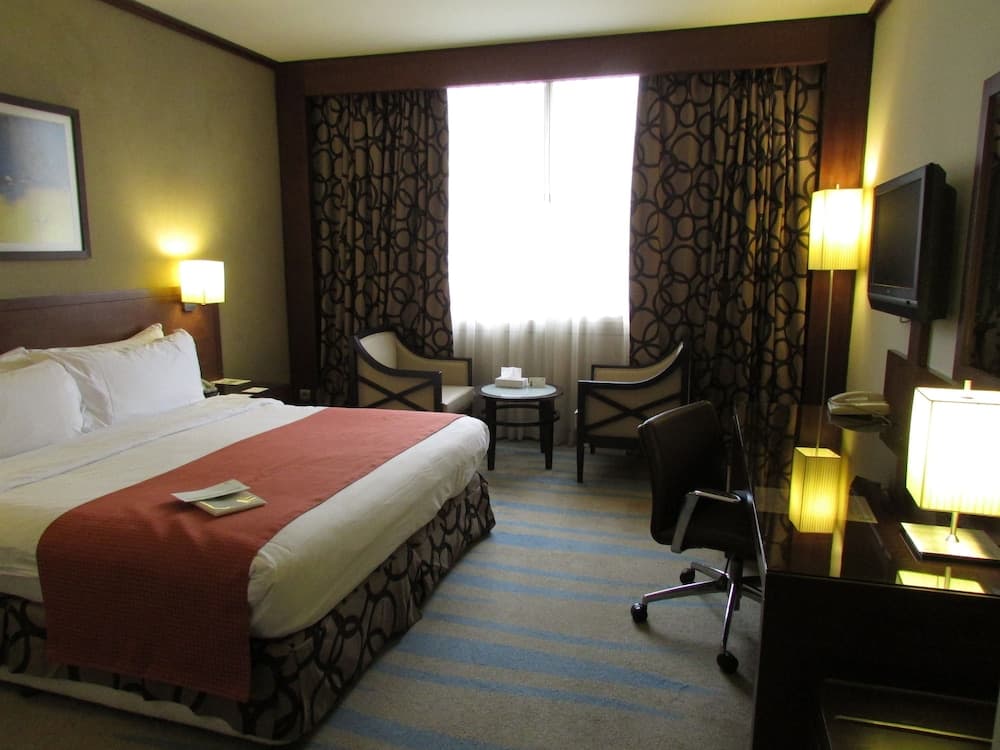 Holiday Inn Riyadh Izdihar, an IHG Hotel
