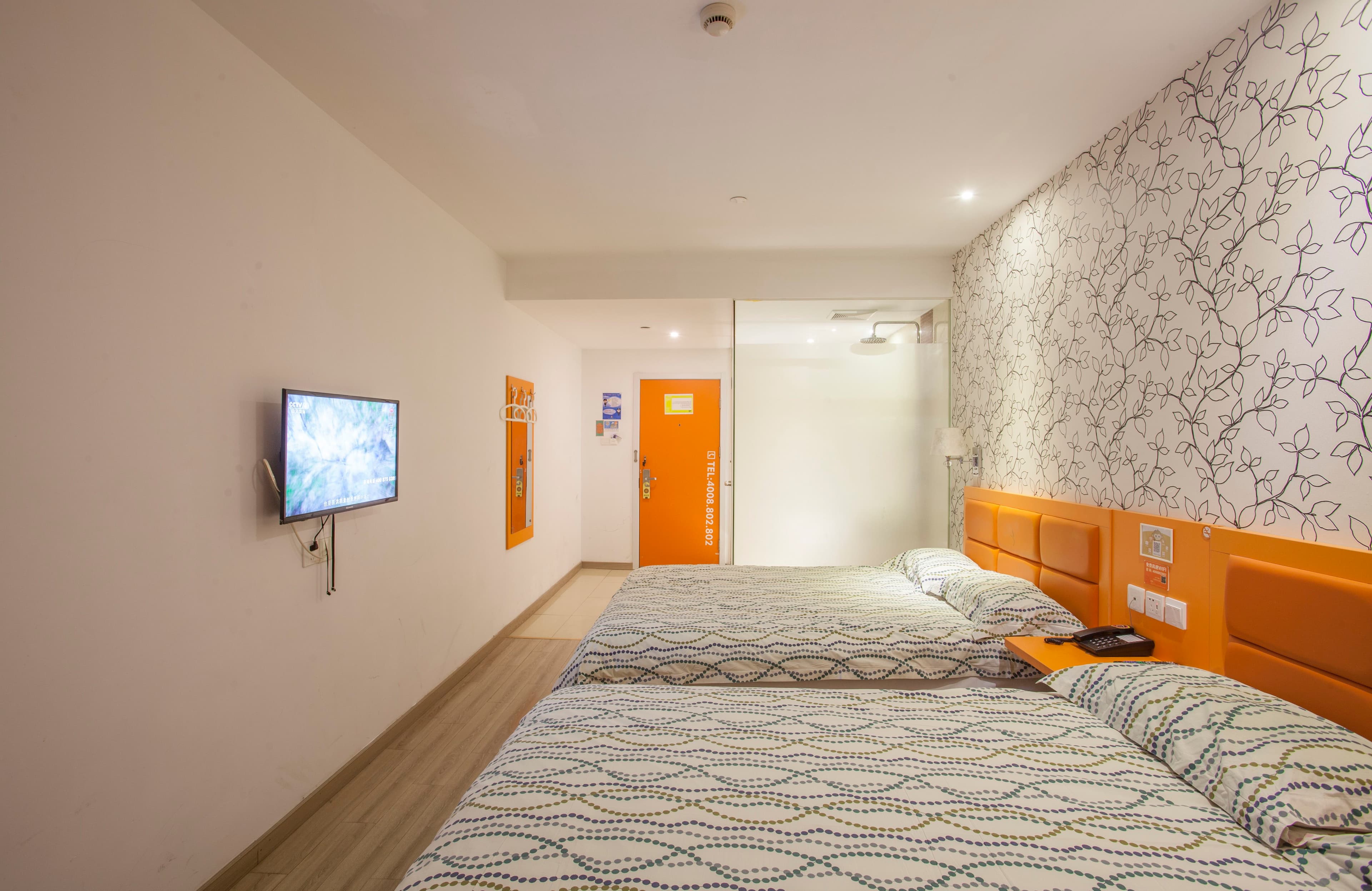 Pod Inn (Lancun Road Metro Station, Shanghai New International Expo Center)