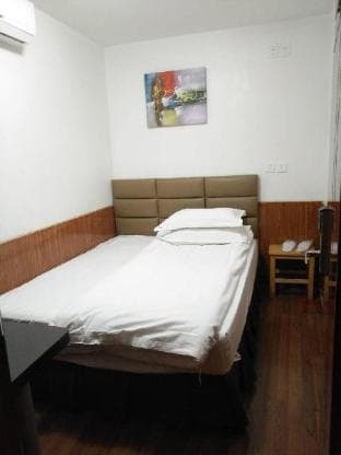 Shanghai Blue Mountain Bund Youth Hostel