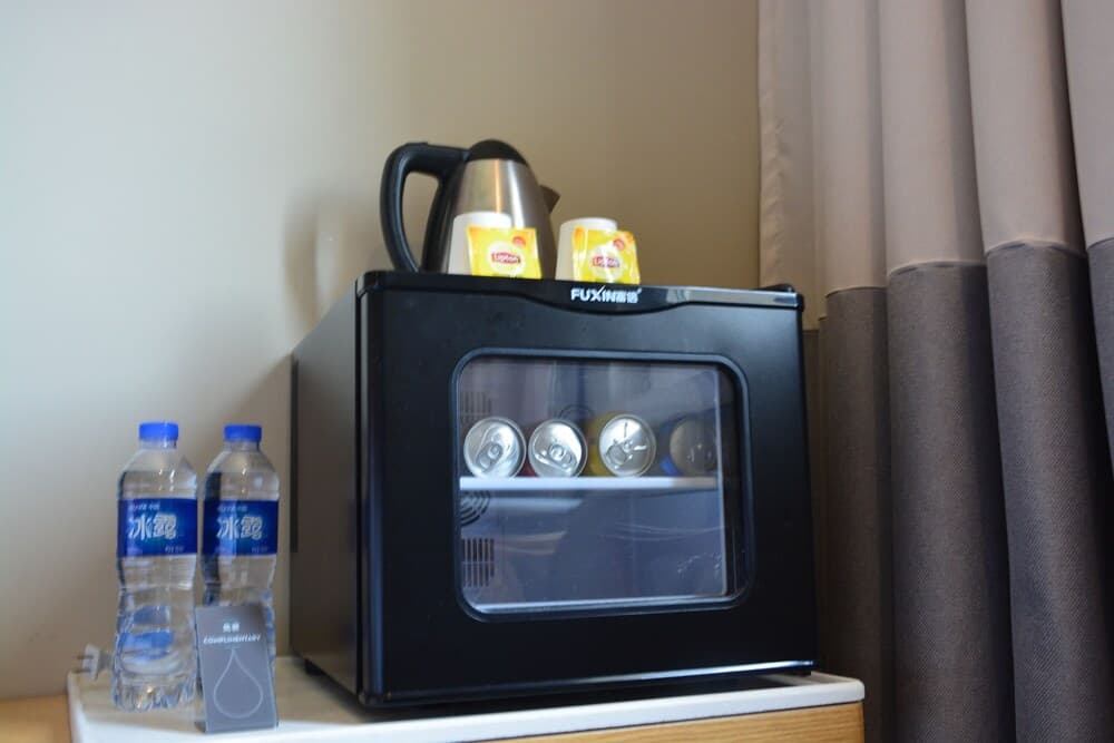 Ibis Hotel (Shanghai New International Expo Center Lianyang Branch)