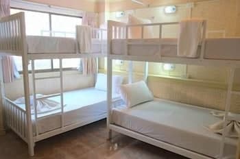 Silom Avenue Inn