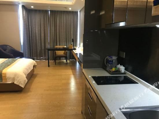 Blue Leaf Executive Apartment (jiedeng metropolis store, Beijing Road Pedestrian Street, Guangzhou)