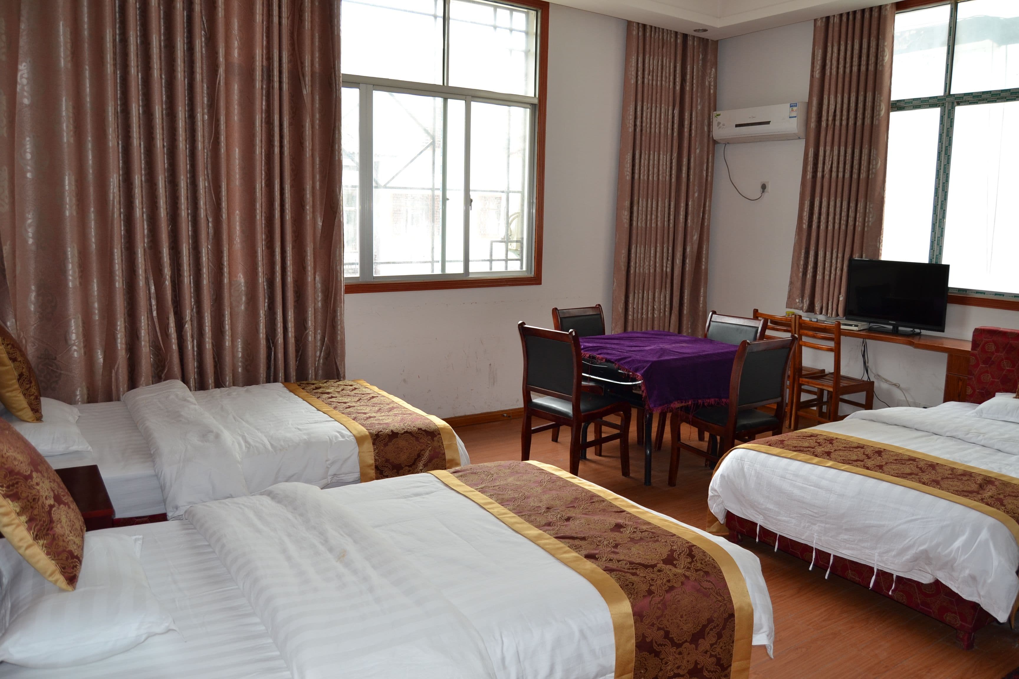 Xibu Yunting Inn