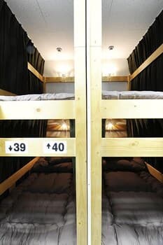 Secret Base Hostel Ebisutei Souzou with Sake Bar
