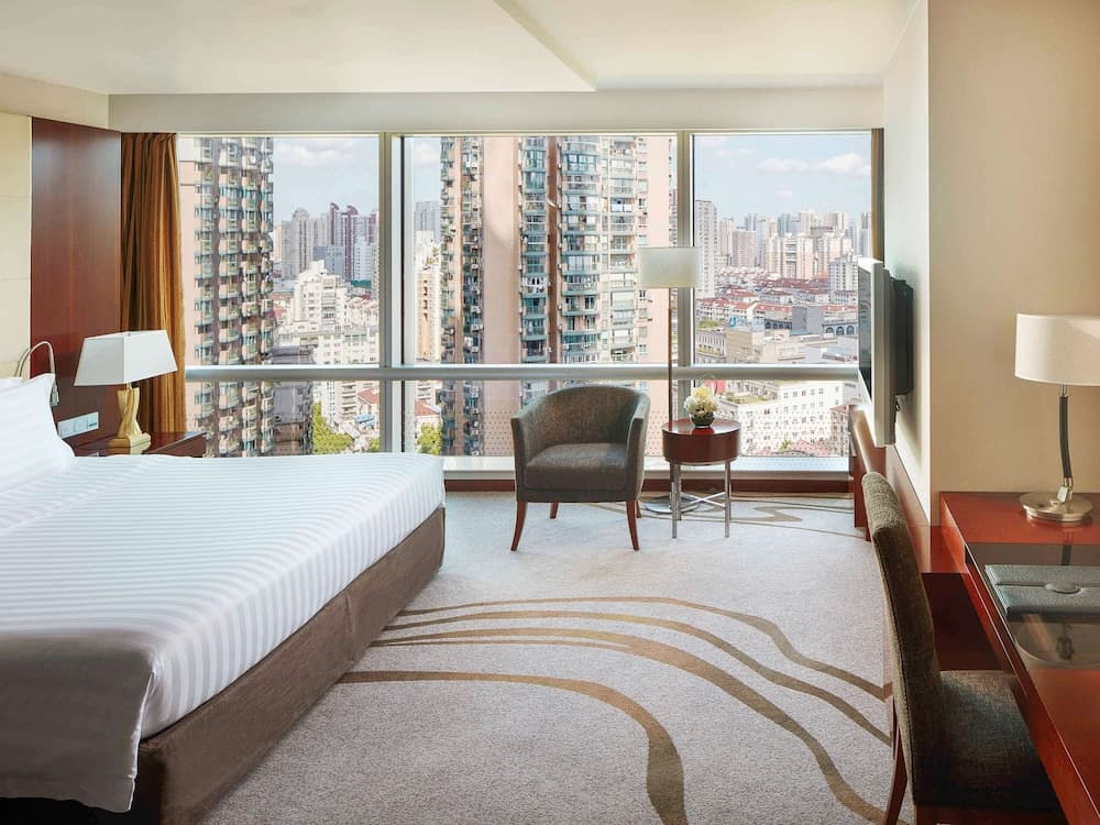 Pullman Shanghai Central