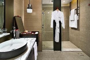 Swissotel the Stamford