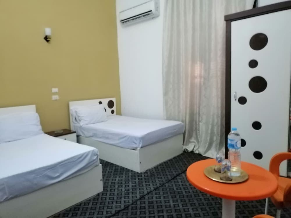 Voyage Hotel