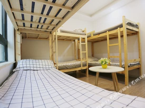 Lesfours Youth Hostel