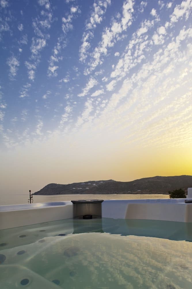 Arte & Mare Elia Mykonos Suites