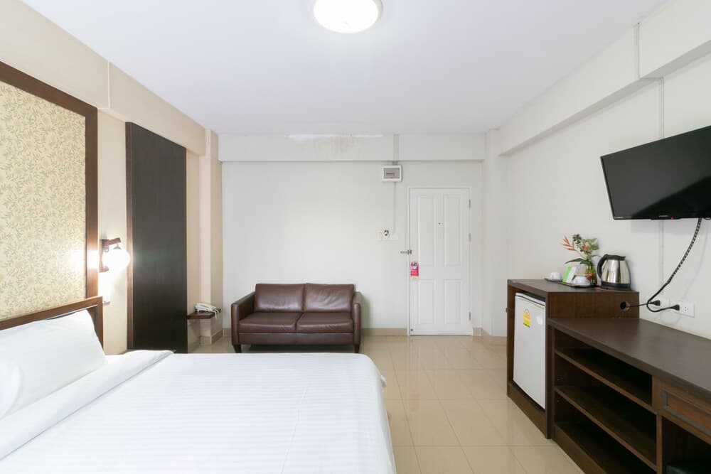 P Park Residence Suvarnabhumi