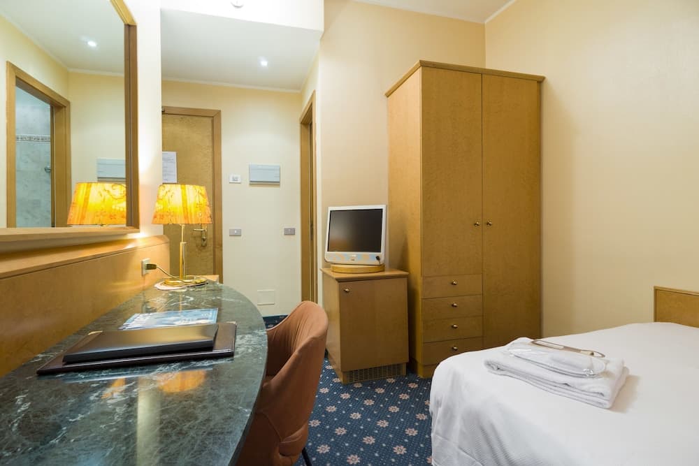 Hotel Carrobbio Milan