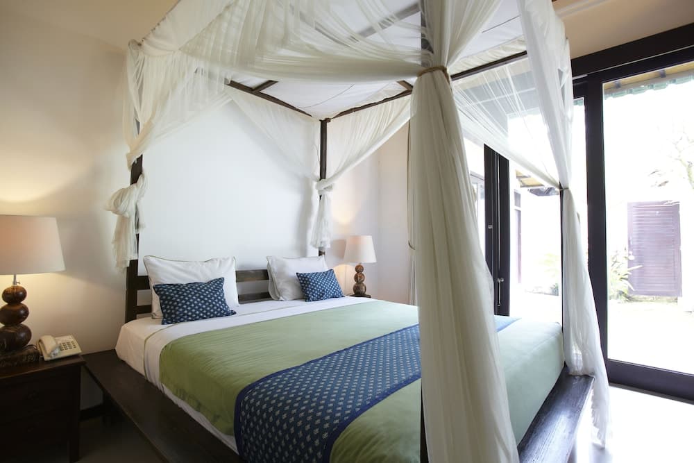 Artemis Villa Hotel