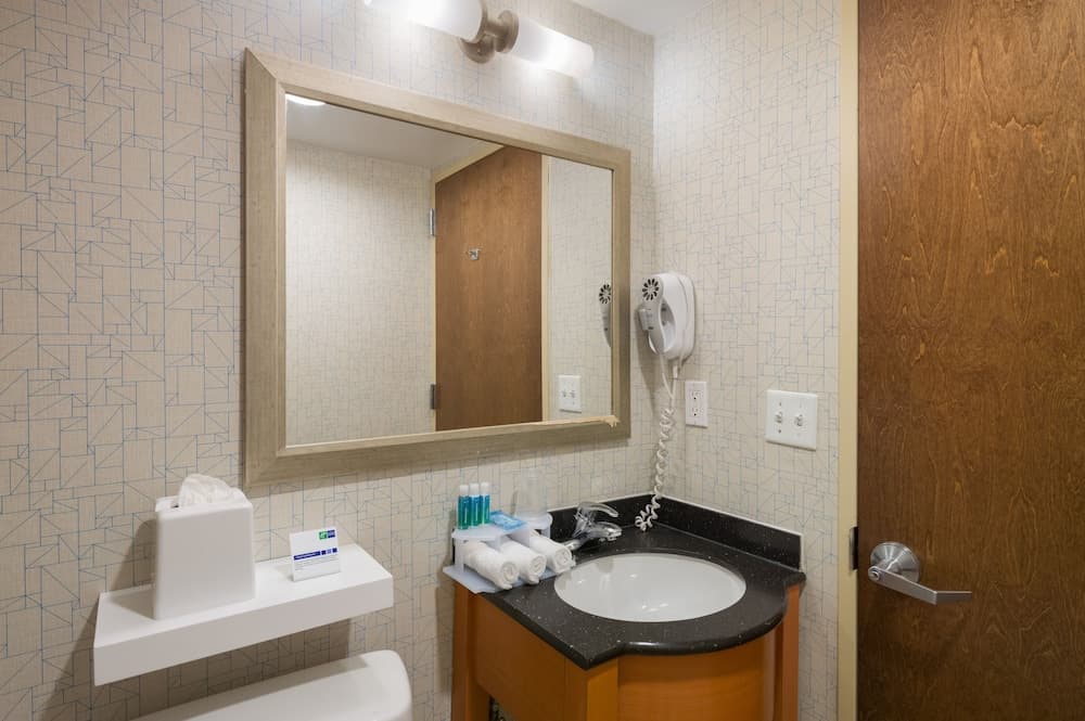 Holiday Inn Express - Times Square, an IHG Hotel