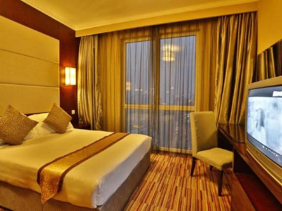 Rayfont Shanghai Xuhui Hotel