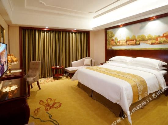 Vienna International Hotel (Shanghai Pudong Airport Free Trade Zone)