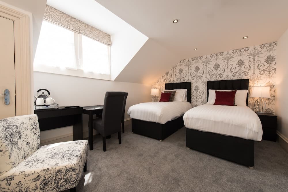 Royal Princes Suites