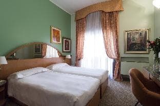 Hotel Carrobbio Milan
