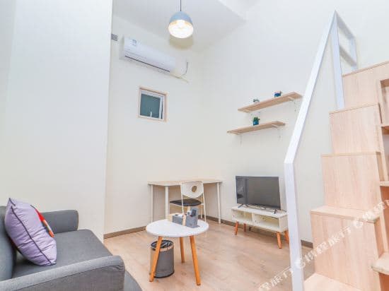 M Apartment