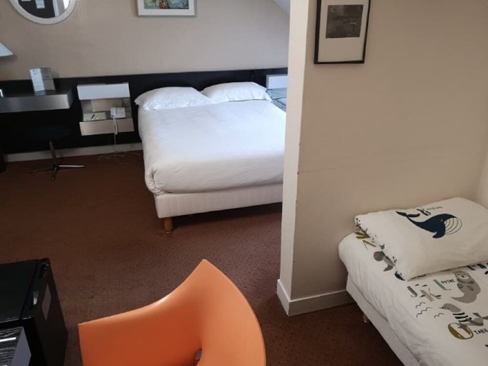 Hotel Alison