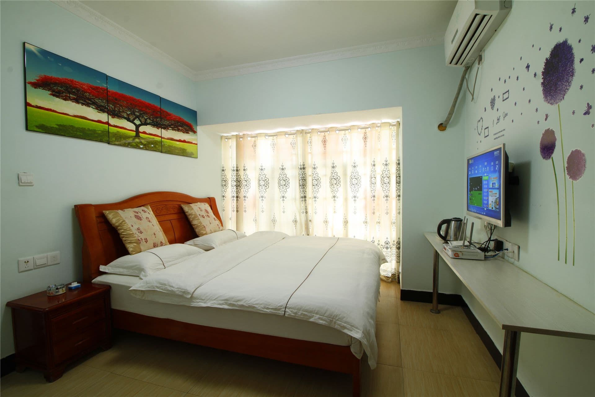 Zhangjiajie Warm Home (Tianmenshan Cableway)