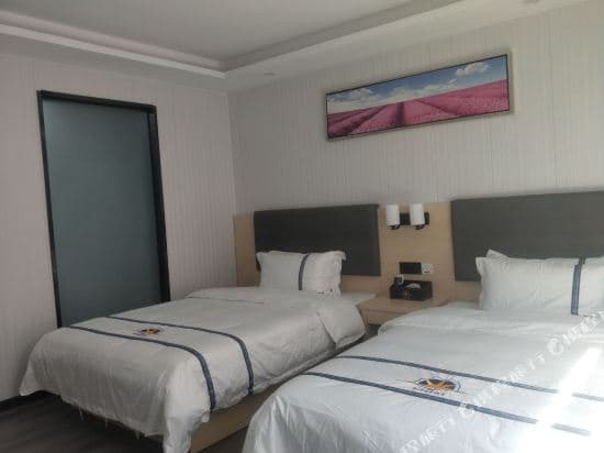 Jiazhou Hostel