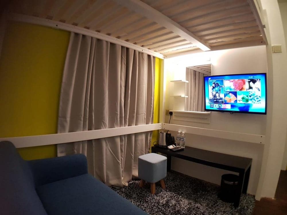 Backpackers’’ Inn Chinatown)