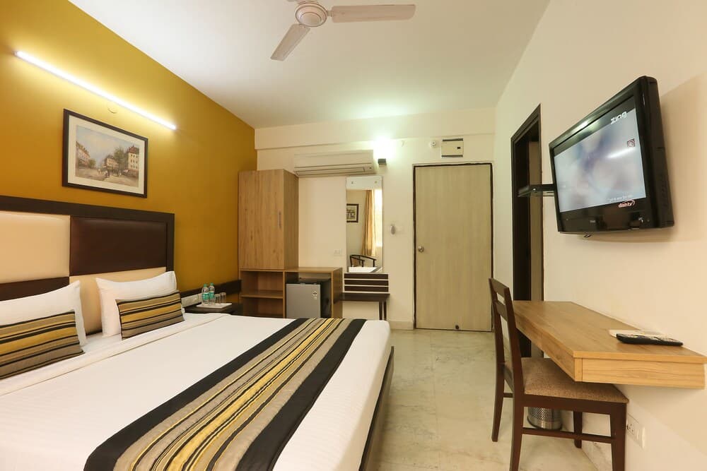 Green Lotus Airport Hotel