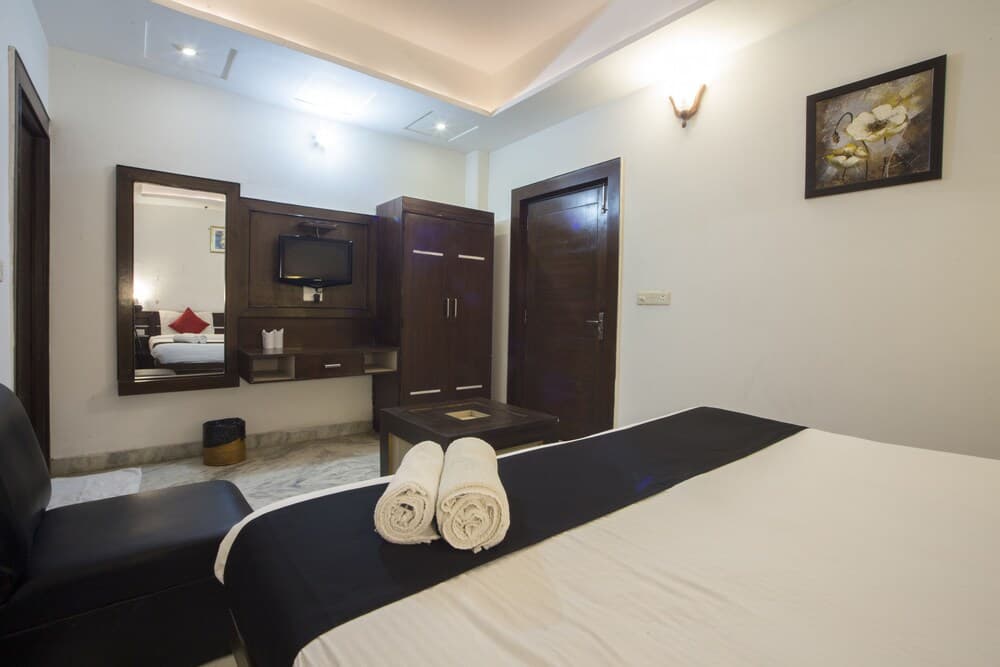 Optimum Tara Palace