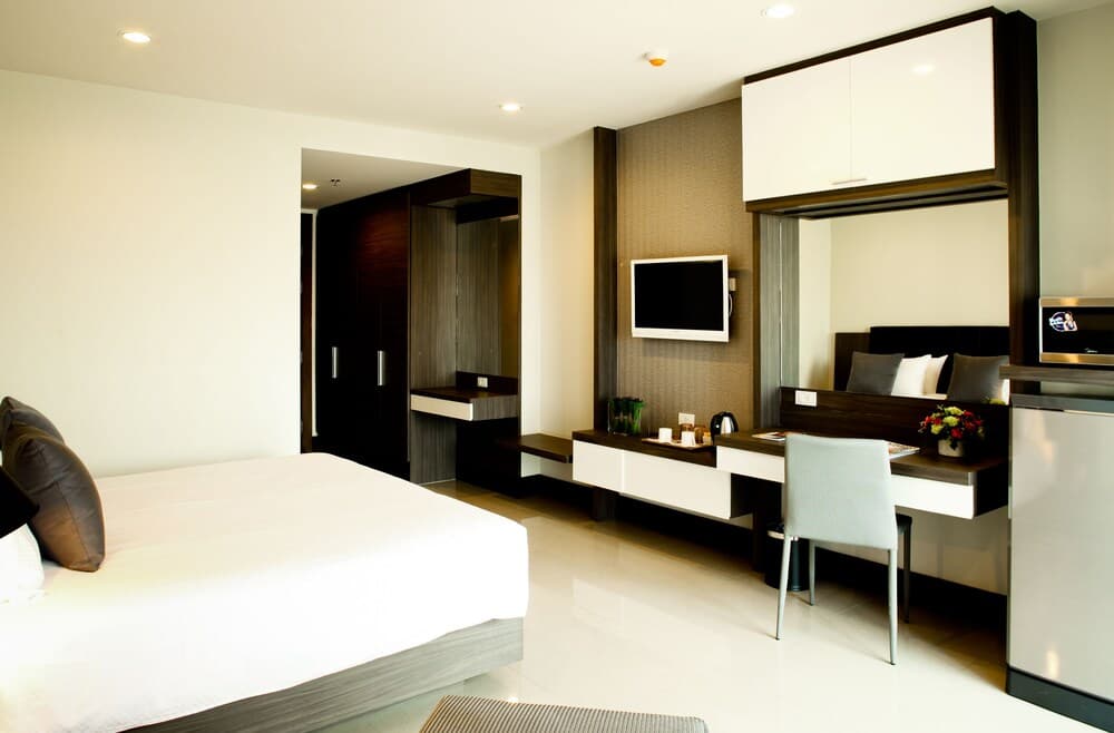 Crystal Suites Suvarnbhumi Airport