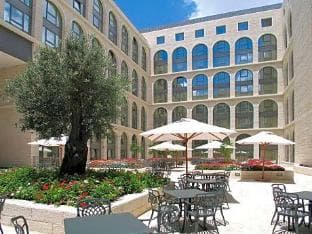 Grand Court Hotel