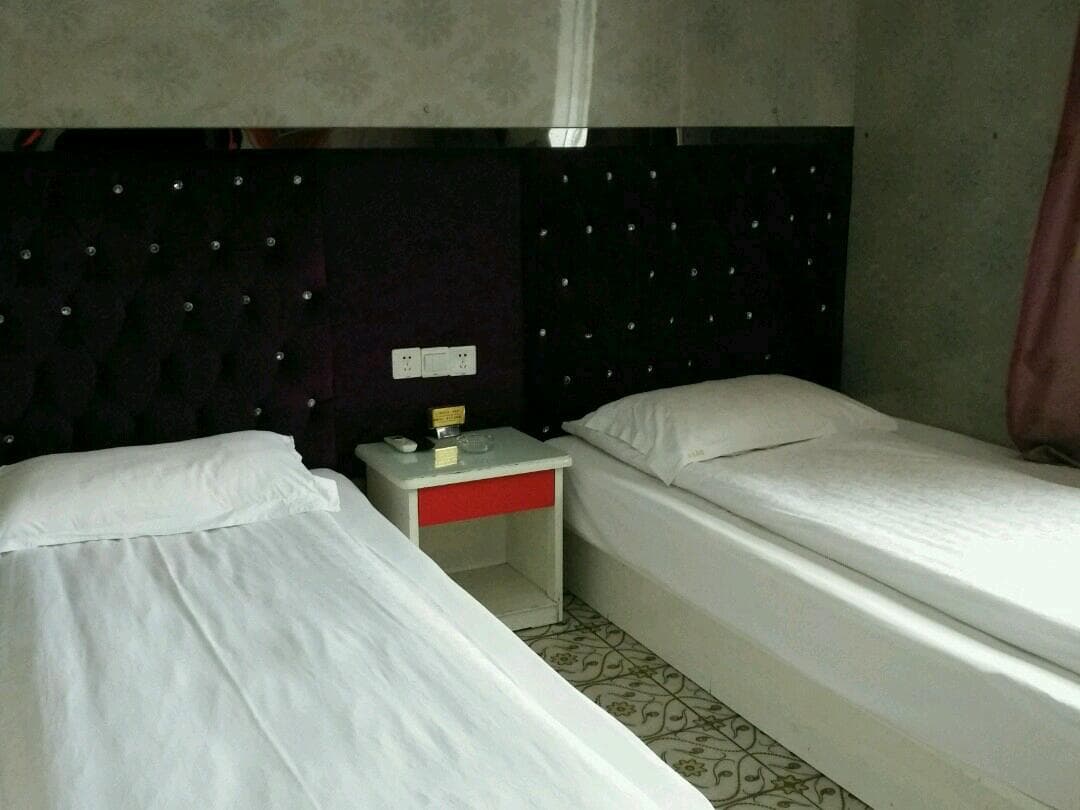 Shanghai Yundong Fashion Hotel