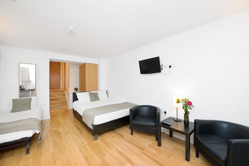 Hyde Park Executive Apartments