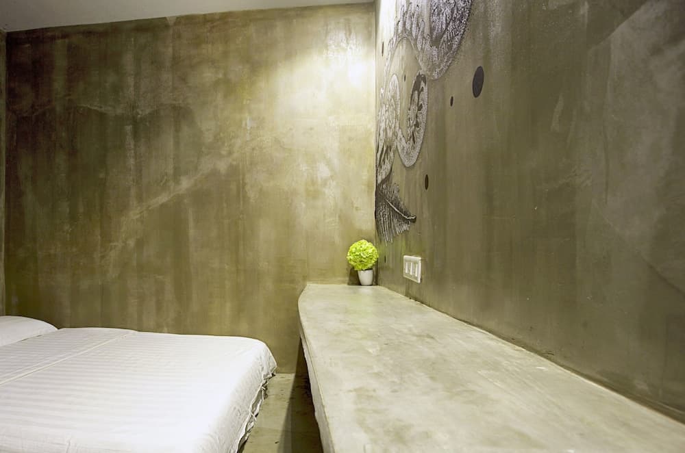 Capsule Town Hotel