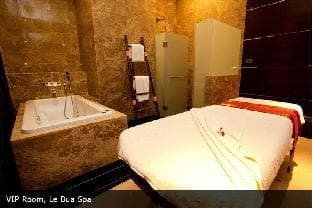 Sukhothai Hotel and Residence