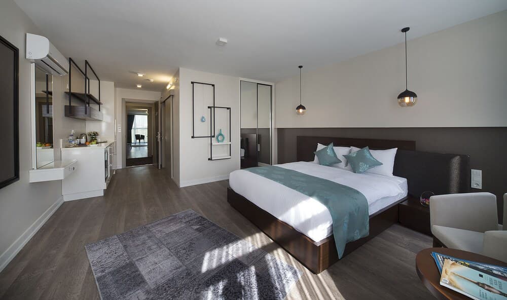 The Clock Suites