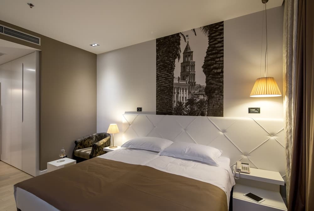 Cornaro Hotel