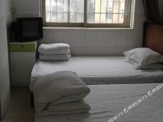 Xinlong Apartment