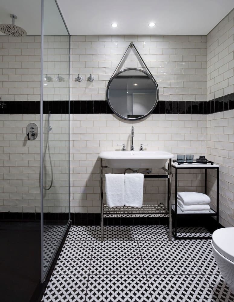 Bat Sheva Jerusalem by Jacob Hotels