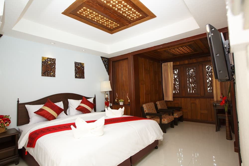 Chang Siam Inn